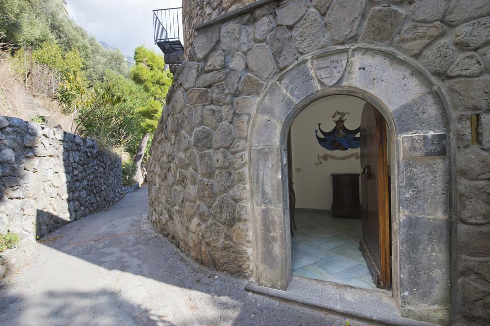 Villa Torre Trasita Luxury Suites Позитано Екстериор снимка
